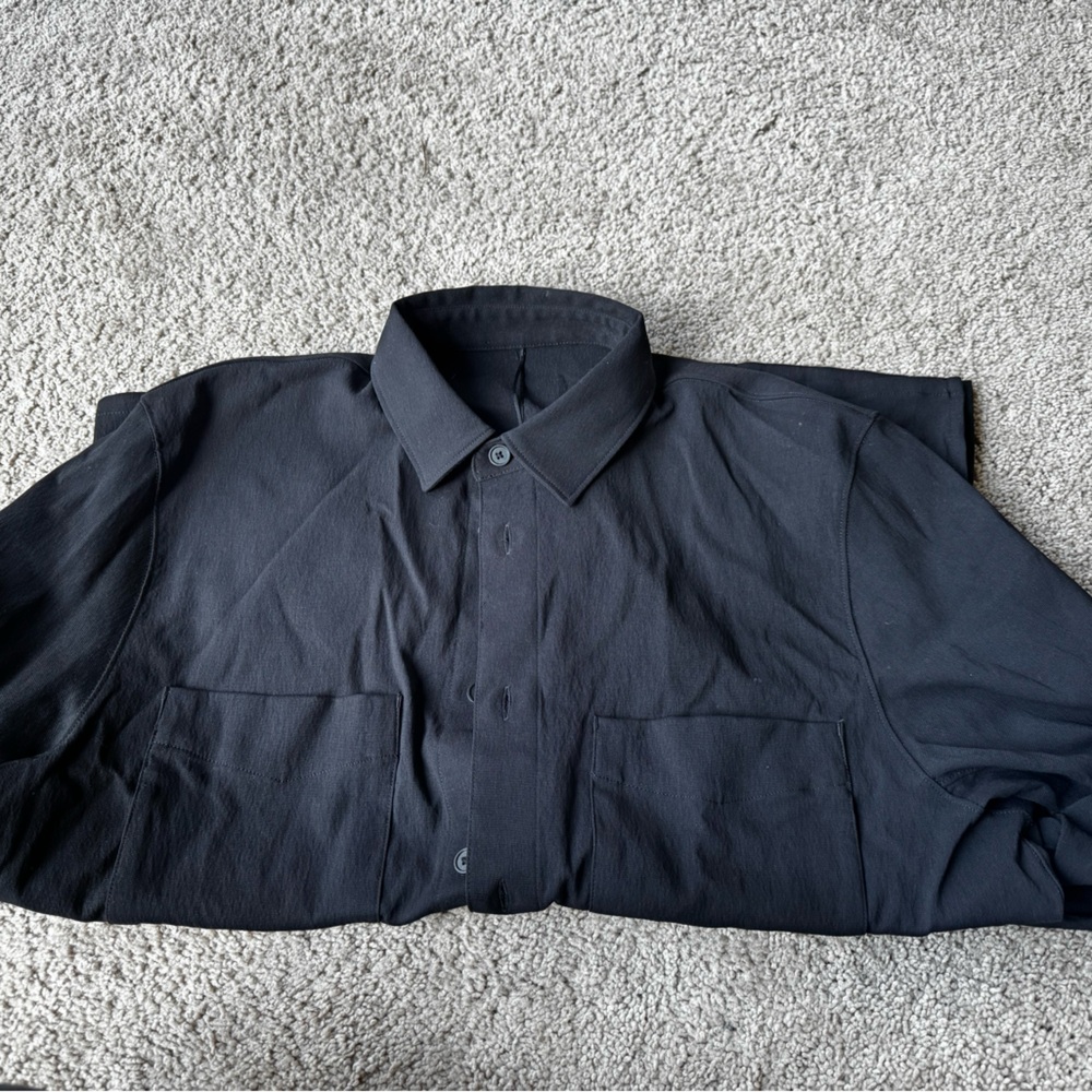 Lululemon XS black button up!
